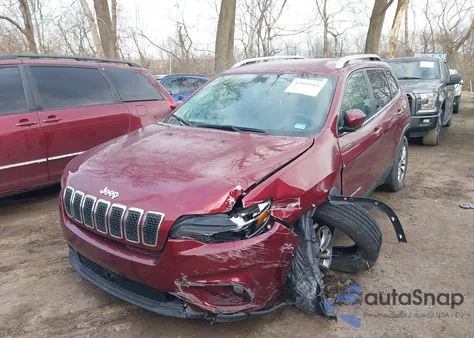 2021 Jeep Cherokee Latitude Plus 4X4 z USA, uszkodzony, nr VIN 1C4PJMLB2MD154692